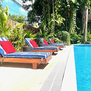Centrally Located Apartment In Pdc Apartamento